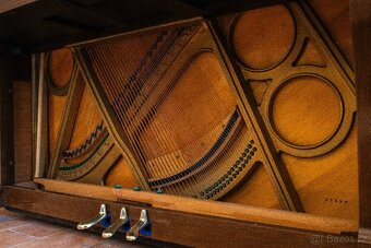 Pianino Petrof N - 7