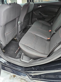Ford focus ST Line - 7