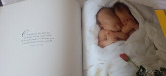 Anne Geddes je australská fotografka, návrhářka a obchodnice - 7