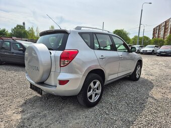 Toyota RAV4,2.2D-4D,100KW,4x4,NEMÁ DPF,BEZ KOROZE,R.V.2007 - 7