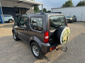 Prodám Suzuki Jimny 4x4 1,3 benz 63 KW rv 2010 - 7