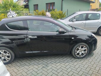 Sedačky Fiat a Alfa Romeo - 7