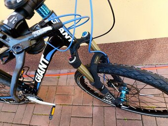 Kolo Giant XTC - ALU rám 17" - DEORE XT - 7