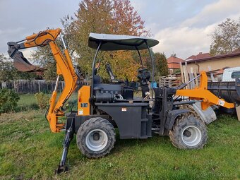 Traktor minibagr - 7