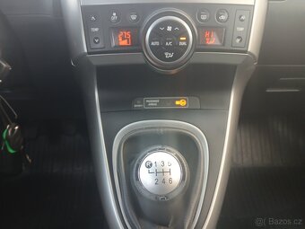 Toyota Verso 1.6i16V 97kW - 7