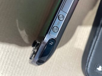 PS VITA PCH-1004 OLED displej -folia +8GB - 7