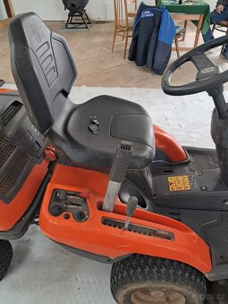 Husqvarna R 316TX AWD | sekací traktůrek - 7