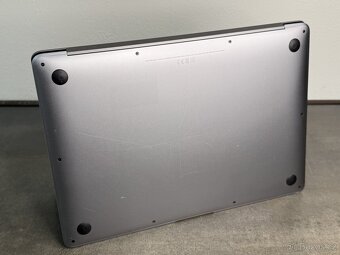 MacBook Air 13'' 2020 / M1 / 16GB / 256GB SSD / Space Gray - 7