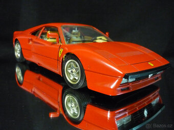 Ferrari GTO 1984 Bburago 1/18 - 7