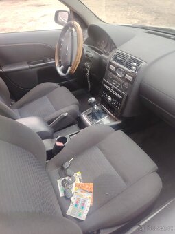 Mondeo mk3 2.0 tdci 96kw 2006 6ti kvalt - 7