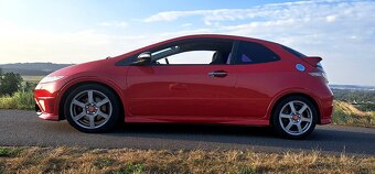 Honda Civic type R fn2 - 7