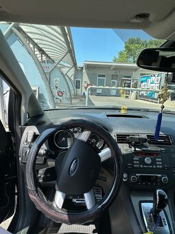 Ford. C max - 7
