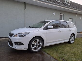 Ford Focus ll 1.8i 2010 - 7