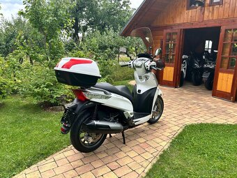 Kymco People GT 300i - 7