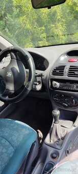 Peugeot 206 - 7