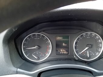 Škoda octavia II, facelift 1,6 TDI - 7