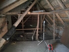 Rodinný dvougenerační dům (4+1) a (1+1) + dílna/garáž - 7