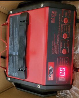 Nabíječka startovací box - 7