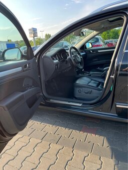 Škoda Superb combi 2.0 TDI 125 kw DSG. MAXIMÁLNÍ VÝBAVA - 7