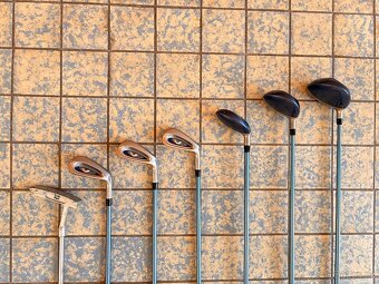 Kompletní dětský golfový set Wilson Staff - 7