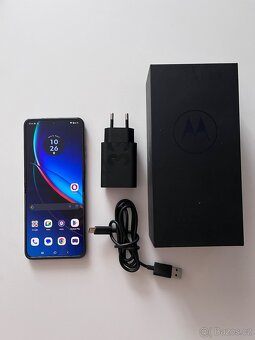 Motorola Razr 40 Ultra / 256GB - 7