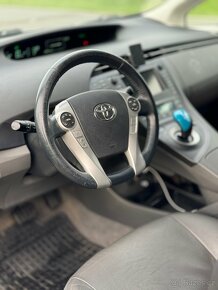 Toyota Prius III Hybrid Střešní okno - 7
