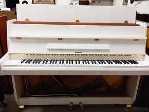 Prodám bílé(lesk)pianino Aspheim(Hyundai)Dovoz po ČR - 7