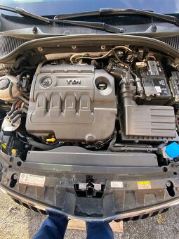 Škoda octavia 3 combi 2.0tdi 110 kW dsg - 7