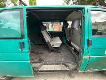 Volkswagen T4. 50kW 1896cm3 skříň 6 míst long. Transportér - 7
