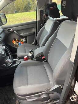 Vw Caddy 1,6 - 7