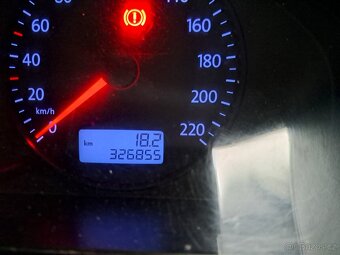VW T5 TRANSPORTER 2.5 TDI 96kW, 327 000 KM - 7