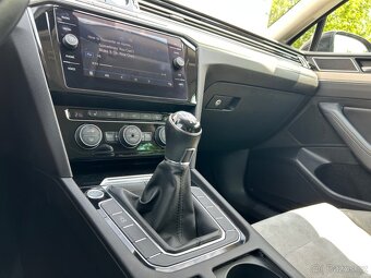 Volkswagen Passat Variant, 2.0 TDI HIGHLINE/ČR/1.MAJ/DPH - 7