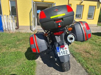 Suzuki DL 650 V-Strom - 7