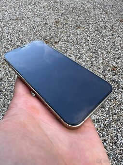 iPhone 12 pro - baterie 100% - 7
