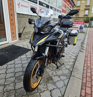 QJ Motor SRT 900 SX, kufry ZDARMA, SKLADEM - 7