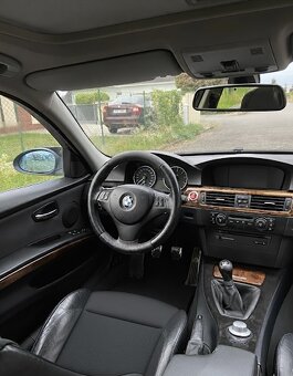 Bmw e90 330i - 7