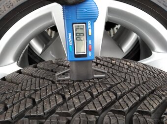 NOVÁ zimní originál alu sada Škoda Karoq 4x4 7Jx17 ET45 - 7