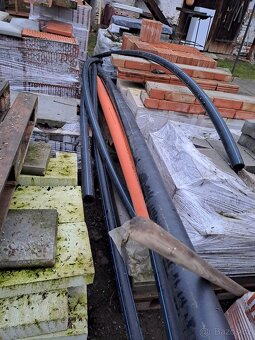 Zbytky ze staveb - 7