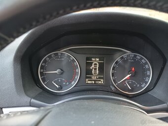 Škoda Octavia - 7