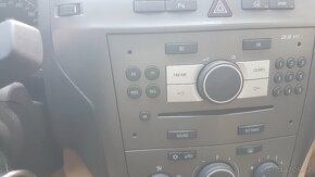 Opel Zafira B 2.2Direct 110kw - 7