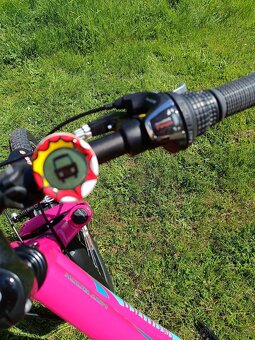 Dětské dívčí kolo Specialized 24 růžové - 7