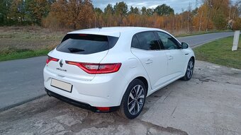 Renault Megane ENERGY TCe 130 EDC BOSE EDITION - 7