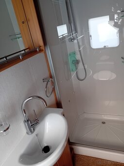 Prodám karavan Lunár Delta Ti - 7
