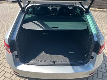 Škoda Superb kombi SportLine 2.0TSI 4x4 DSG KESSY CANTON TAŽ - 7