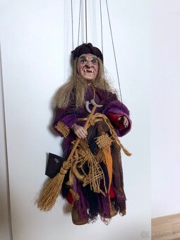 Nová dřevěná ručně vyřezávaná a malovaná loutka Marionettes - 7