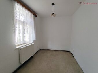 Prodej menšího RD 222m2 s dvorkem a zahrádkou, Uherský Brod - 7