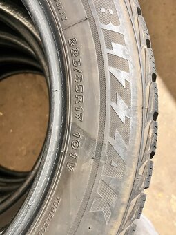 225/55 R17 101V Bridgestone - 7