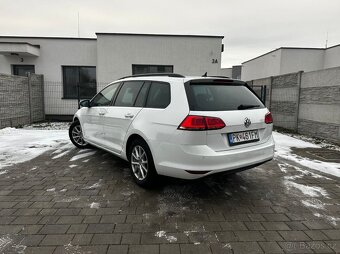Volkswagen Golf 1.6 TDI DSG - 7