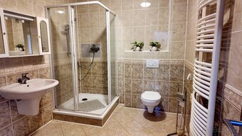 PRODEJ -Rodinný dům se zahradou a garáží – Lednice na Moravě - 7
