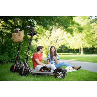 Elektrokoloběžka Ninebot Segway F40E - 7
